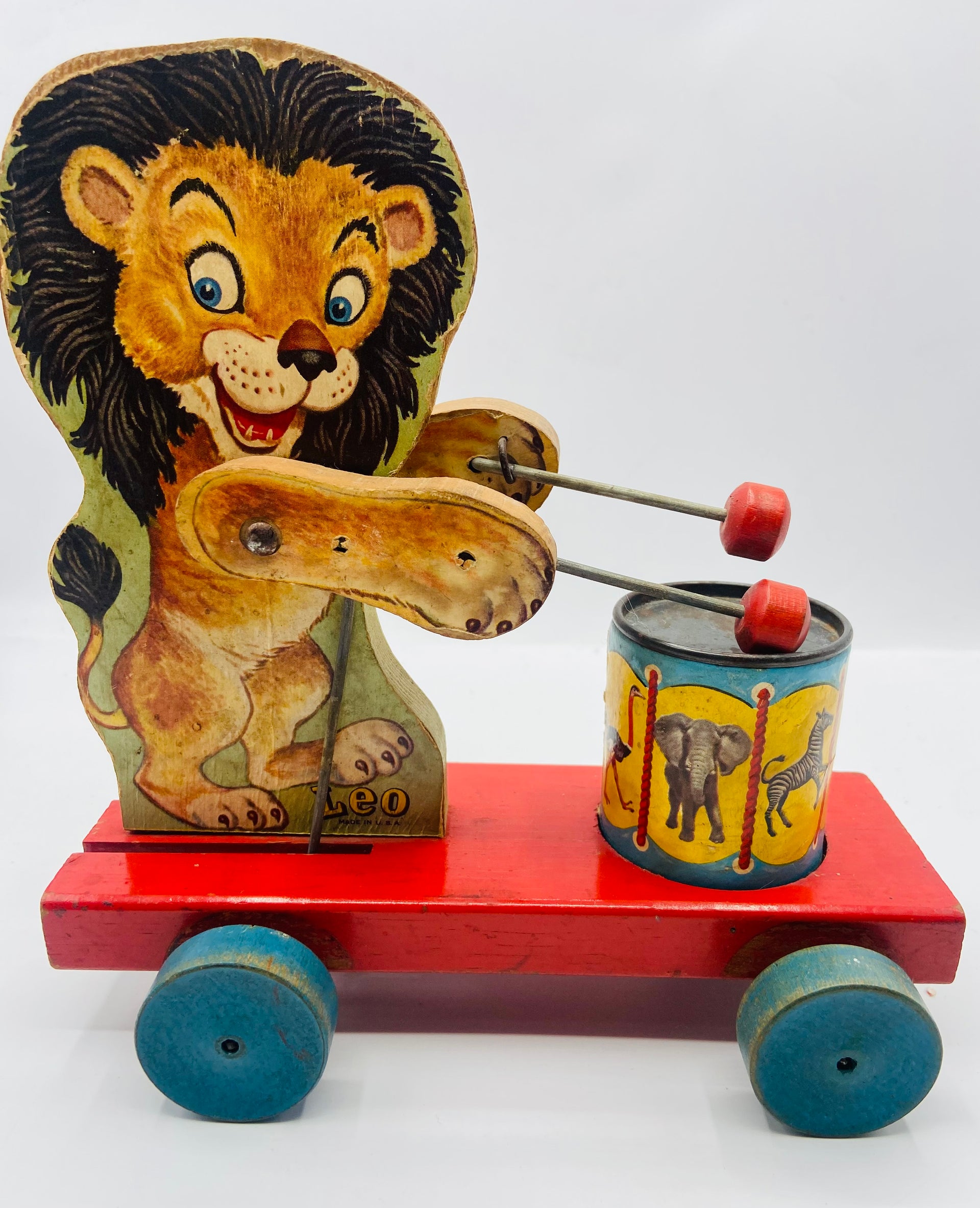 Fisher Price Leo the Drummer Lion Pull Toy