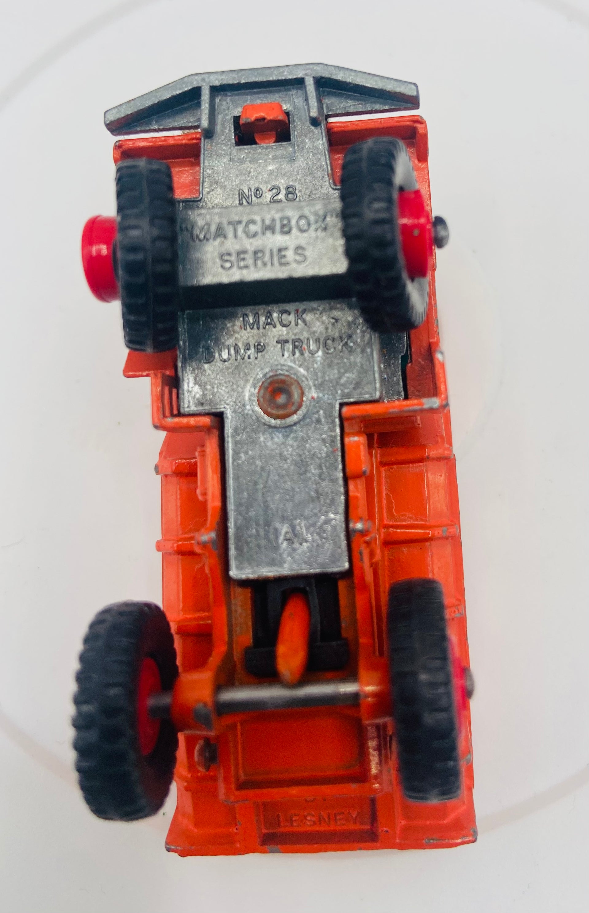 Matchbox 1960s series No 28 Mac Dump Truck LESNEY ENGLAND Bauersachs’ Timeless Toys