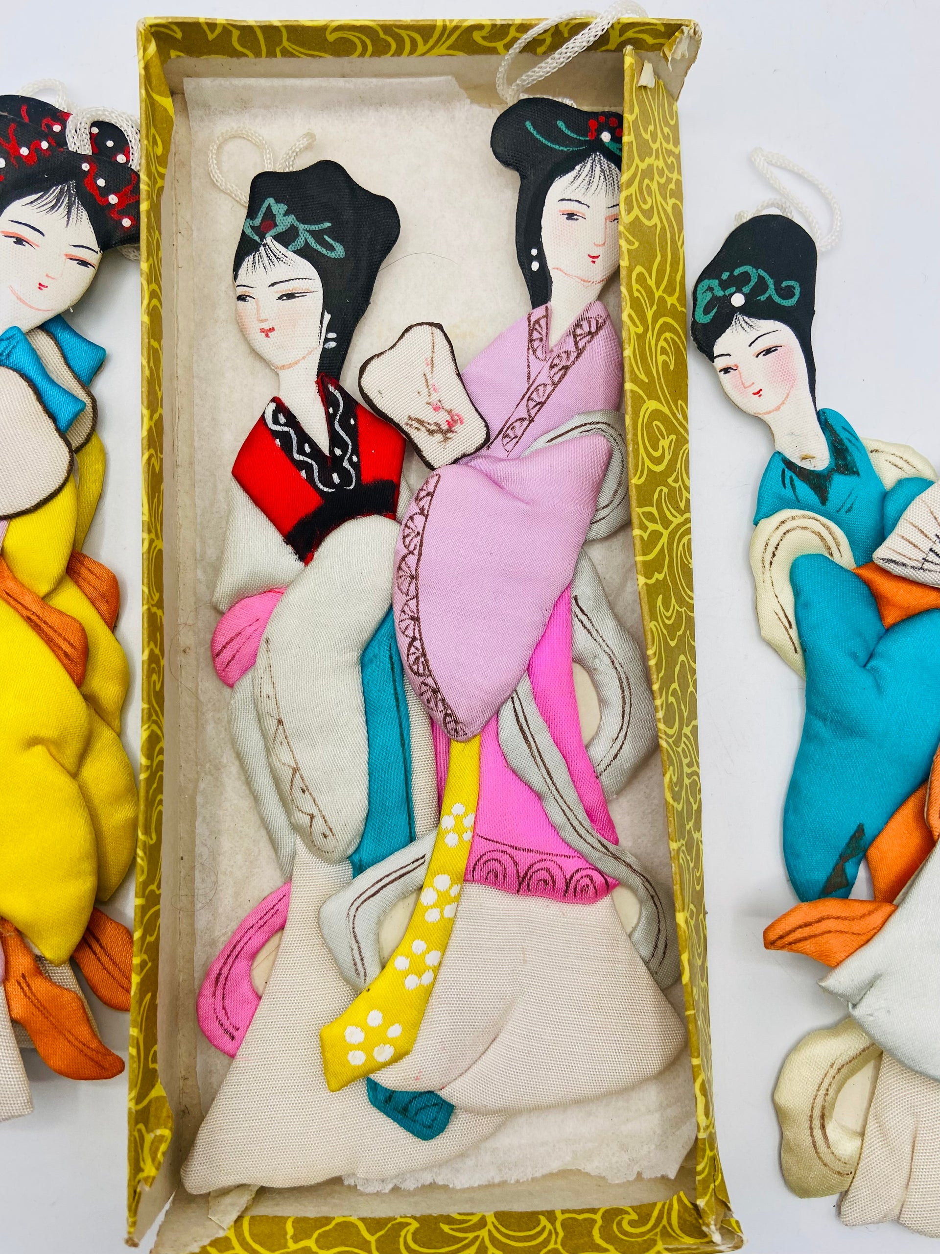 Oriental silk dolls Bauersachs’ Timeless Toys