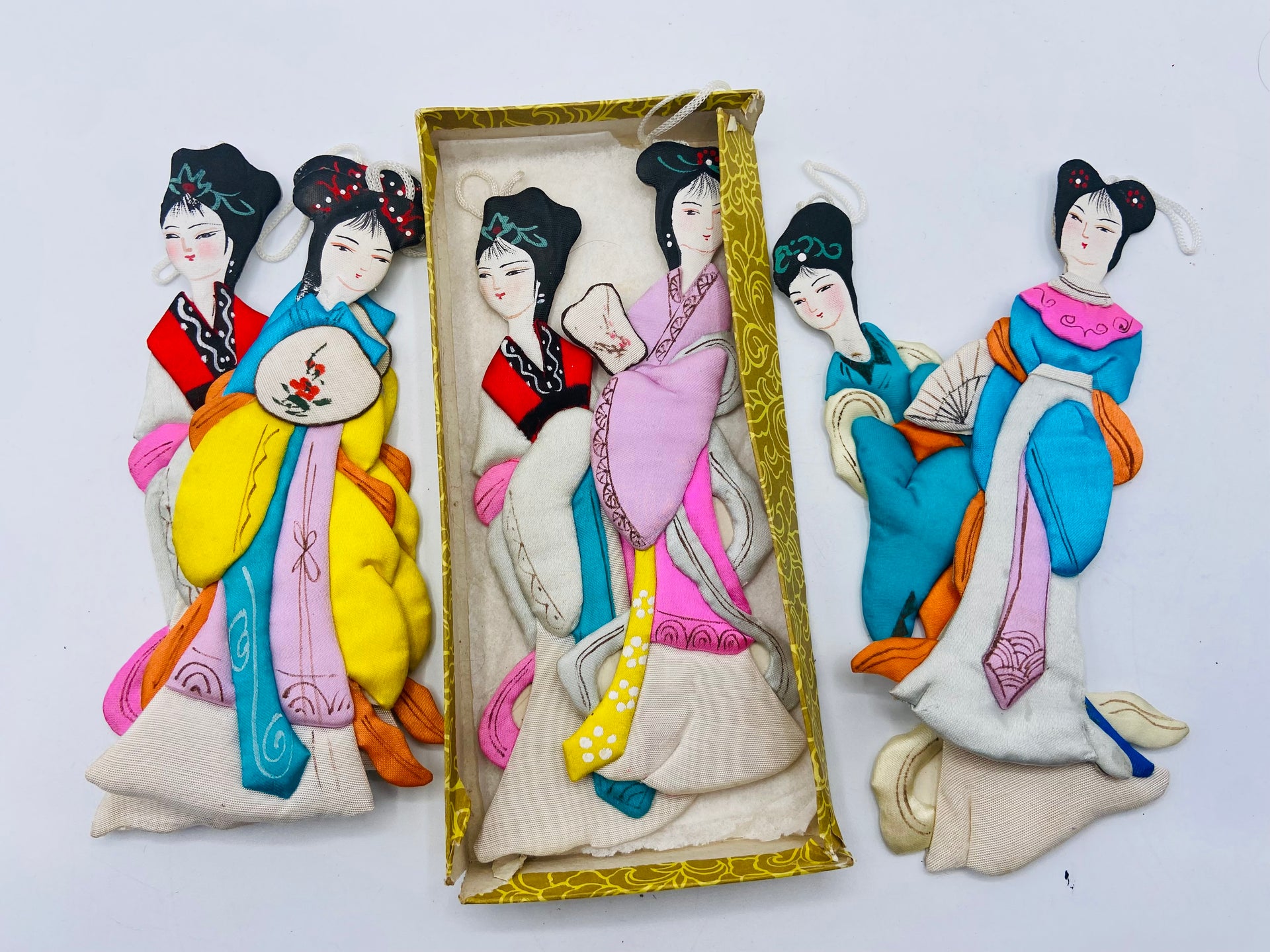 Oriental silk dolls Bauersachs’ Timeless Toys