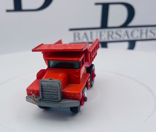 Matchbox 1960s series No 28 Mac Dump Truck LESNEY ENGLAND